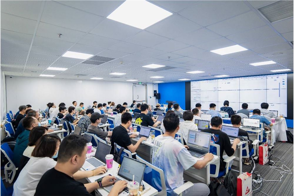 10+所高校联动,2023人工智能师资培训——昇腾AI全国行沈阳站顺利开班 10+所高校联动,2023人工智能师资培训——昇腾AI全国行沈阳站顺利开班
