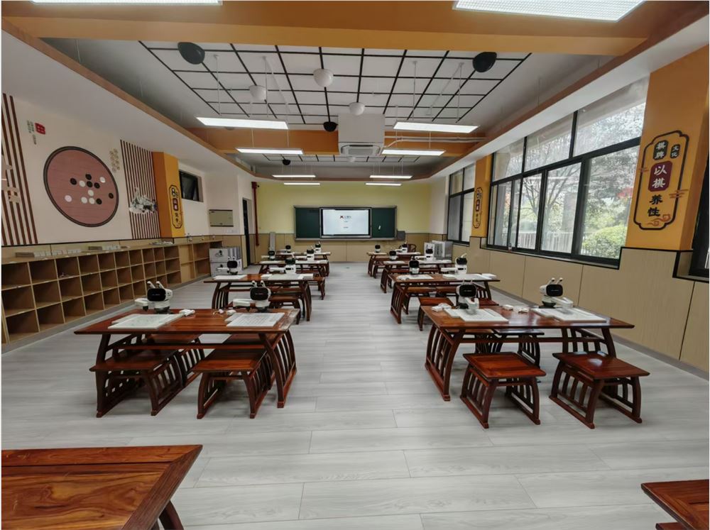 落地数十所学校，元萝卜“AI进校园”为校园素质教育注入科技活力